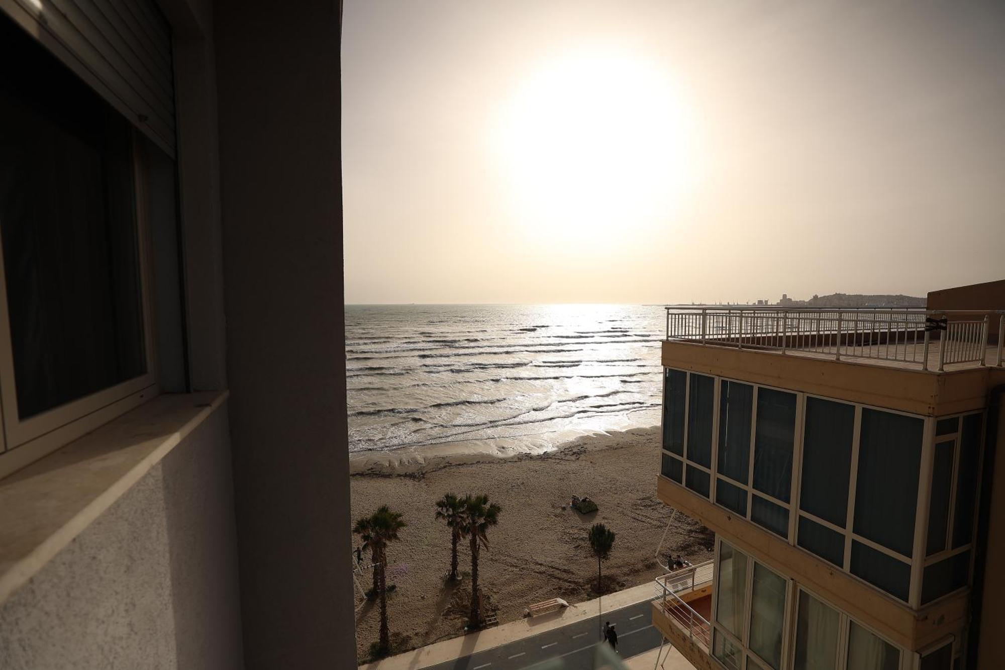 Dyrrah Seaside Apartments Durres Bagian luar foto